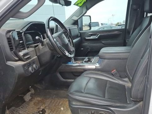 Used 2024 Chevrolet Silverado 2500 LTZ w/ LTZ Plus Package image 7