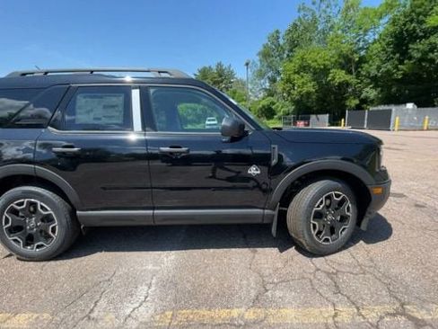 New 2026 Ford Bronco Sport Outer Banks AWD/4WD image 9