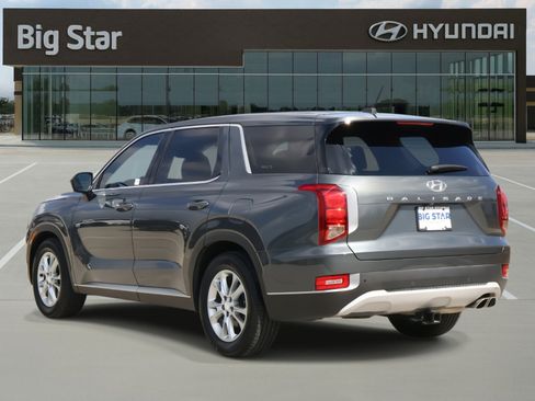 Used 2020 Hyundai Palisade SE image 3