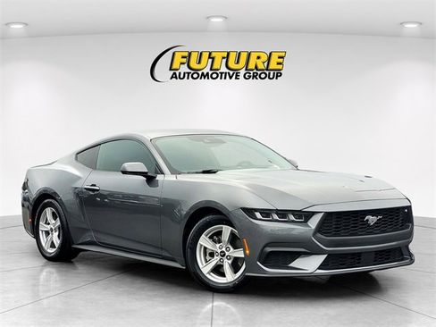 Certified 2024 Ford Mustang Coupe image 1