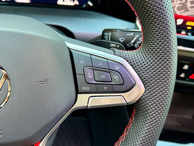 New 2026 Volkswagen GTI SE FWD image 29