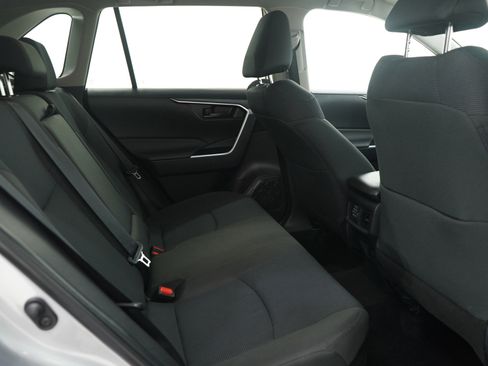 Used 2025 Toyota RAV4 LE image 15