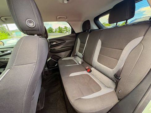 Used 2026 Chevrolet TrailBlazer LT FWD image 27