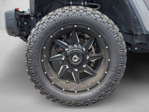 Used 2020 Jeep Wrangler Unlimited Rubicon AWD/4WD image 18