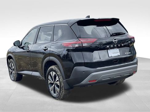 Certified 2023 Nissan Rogue SV w/ SV Premium Package image 4