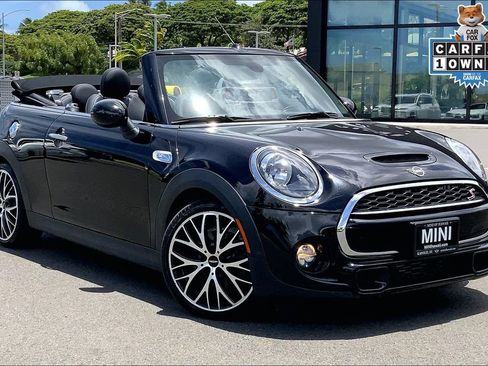 Used 2019 MINI Cooper S w/ Signature Upholstery Package FWD image 30