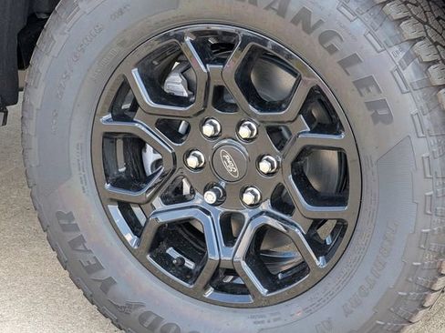 New 2025 Ford F150 XLT w/ Equipment Group 302A MID image 39