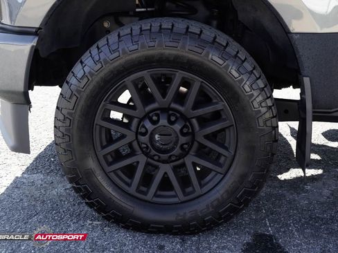 Used 2020 Ford F350 Lariat image 14