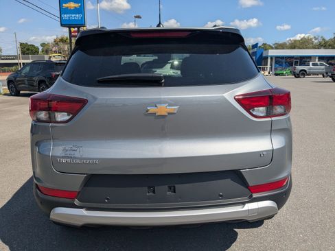 New 2026 Chevrolet TrailBlazer LT w/ Convenience Package FWD image 5