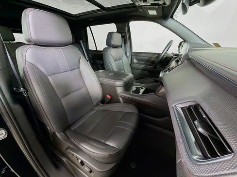 Used 2024 Chevrolet Tahoe RST w/ Luxury Package AWD/4WD image 27