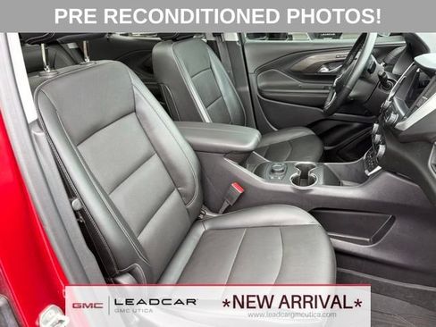 Used 2023 GMC Terrain SLT w/ Elevation Edition AWD/4WD image 11