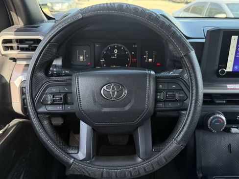 Used 2025 Toyota Tacoma SR5 RWD image 12