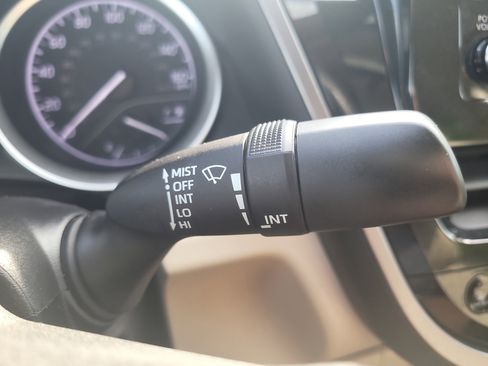 Used 2024 Toyota Camry LE image 29