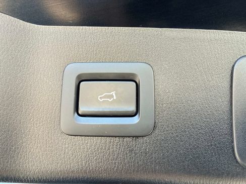 Used 2025 MAZDA CX-5 AWD 2.5 S w/ Preferred Package image 23