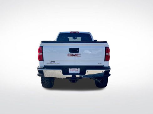 Used 2019 GMC Sierra 2500 SLT w/ Duramax Plus Package image 6