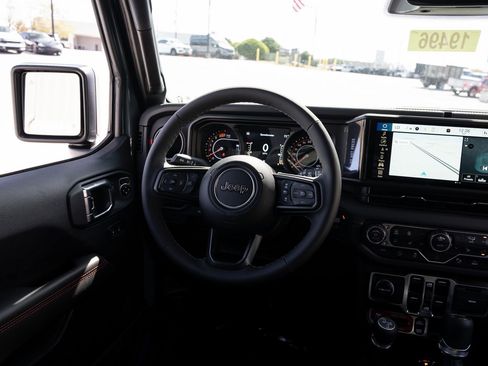 New 2026 Jeep Wrangler Unlimited Rubicon image 35