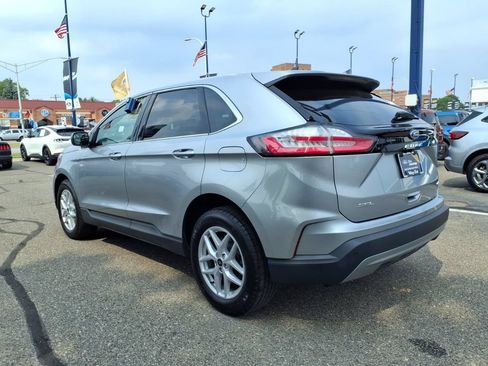 Certified 2024 Ford Edge SEL w/ Convenience Package AWD/4WD image 8