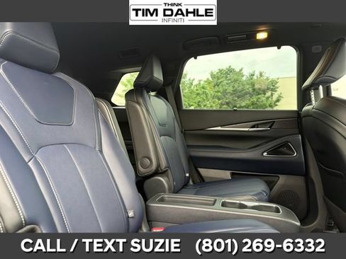 Certified 2026 INFINITI QX60 Sport w/ Dark Cargo Package AWD/4WD image 18