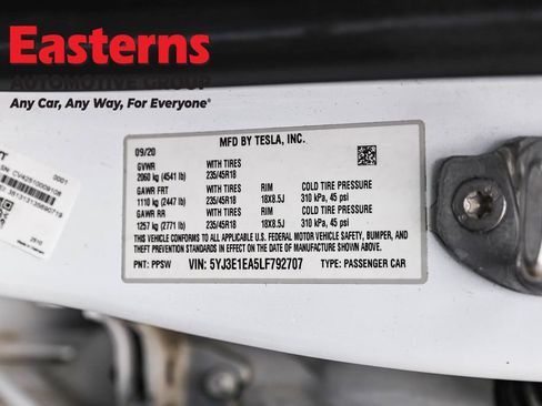 Used 2020 Tesla Model 3 Standard Range image 29