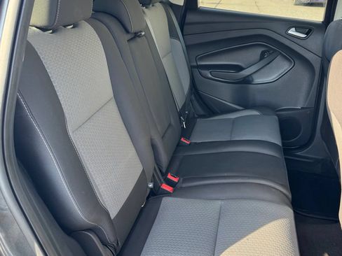 Used 2019 Ford Escape SE AWD/4WD image 12
