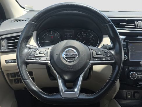Used 2018 Nissan Rogue Sport SL w/ SL Premium Package AWD/4WD image 9