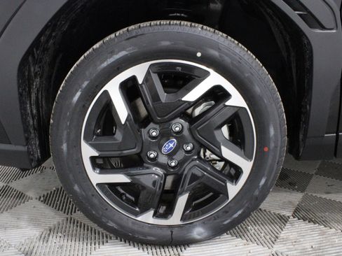 New 2026 Subaru Forester Premium AWD/4WD image 34