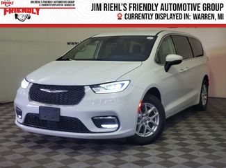 Used 2023 Chrysler Pacifica Touring-L FWD 360° Tour