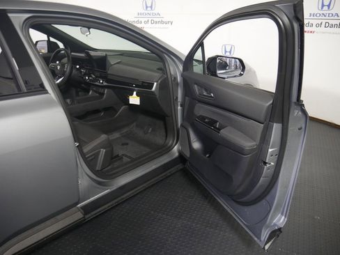 New 2026 Honda Prologue EX image 7