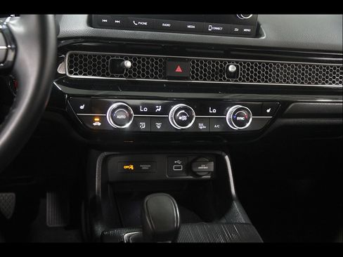 Used 2024 Honda Civic EX image 13