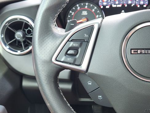 Used 2020 Chevrolet Camaro SS RWD image 19