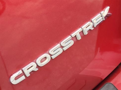 Used 2019 Subaru Crosstrek 2.0i Limited w/ Moonroof Package w/Navigation image 12