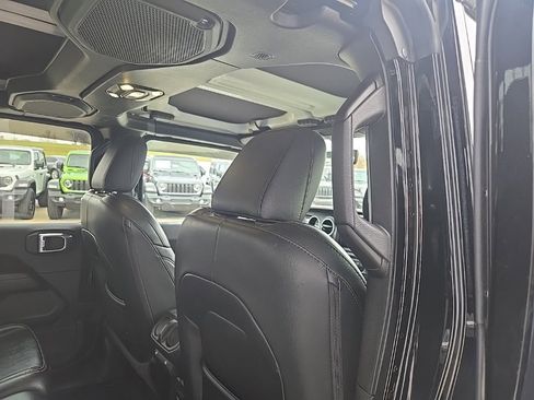 Used 2021 Jeep Gladiator Overland w/ Popular Equipment Package image 85