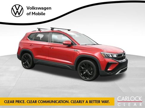 Used 2023 Volkswagen Taos SE image 5