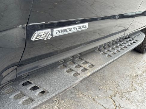 Certified 2022 Ford F350 Lariat w/ Tremor Off-Road Package AWD/4WD image 9
