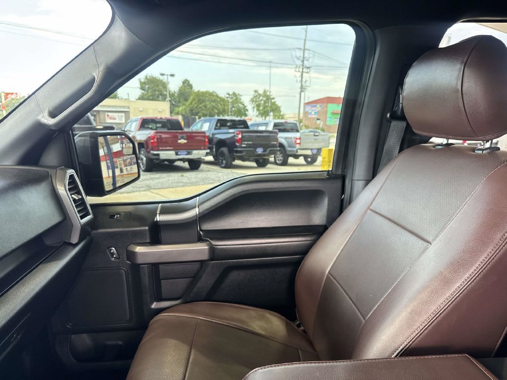 Used 2019 Ford F150 XLT w/ Equipment Group 302A Luxury AWD/4WD image 19