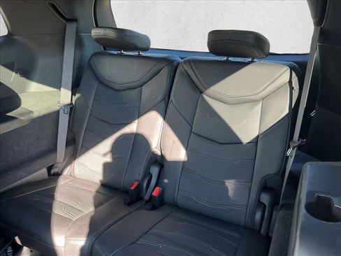 Used 2020 Cadillac XT6 Sport w/ Platinum Package image 14