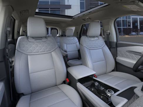 New 2026 Ford Explorer Platinum AWD/4WD image 10