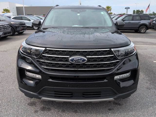 Used 2023 Ford Explorer XLT w/ Equipment Group 202A RWD image 9