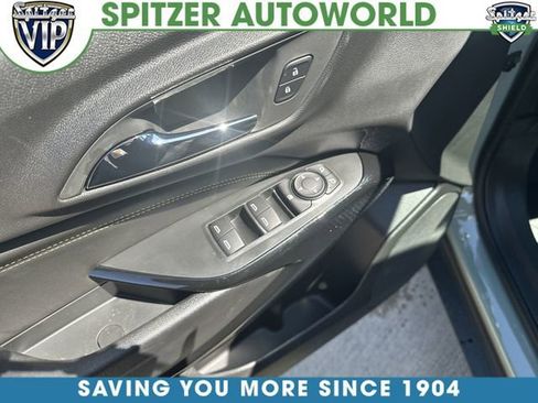 New 2026 Chevrolet Trax ACTIV w/ Sunroof Package FWD image 24