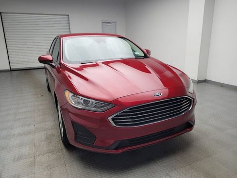 Used 2019 Ford Fusion SE FWD image 14