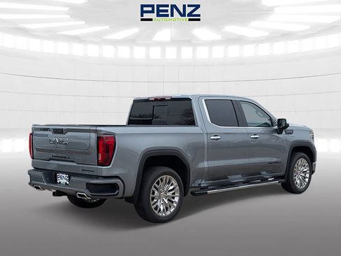 New 2026 GMC Sierra 1500 Denali w/ LPO, Black Badging Package AWD/4WD image 2