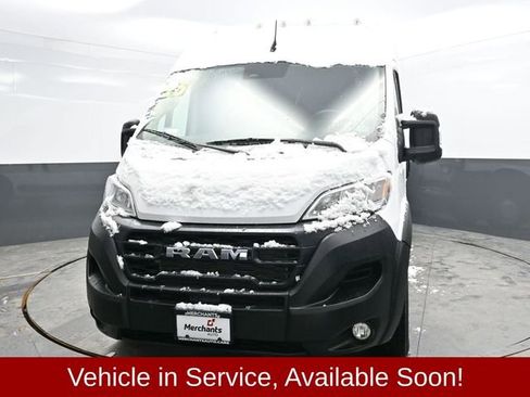 Used 2025 RAM ProMaster 2500 w/ Convenience Group image 2