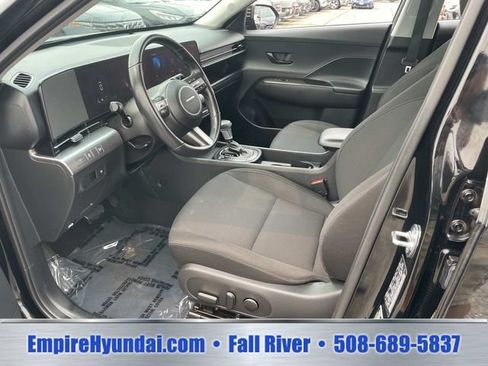 Used 2024 Hyundai Kona SEL AWD/4WD image 16