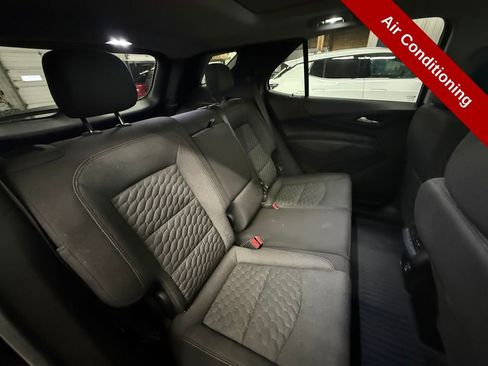 Used 2019 Chevrolet Equinox LT image 37
