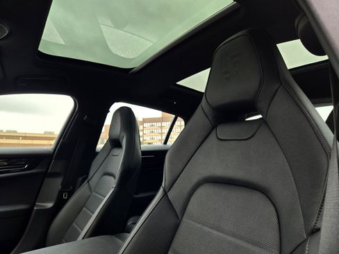 New 2025 Porsche Panamera 4 image 20