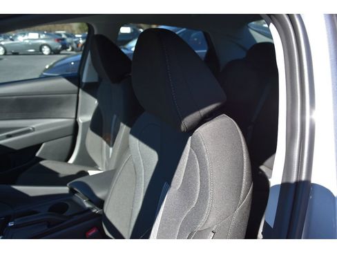 New 2026 Hyundai Elantra SE image 27