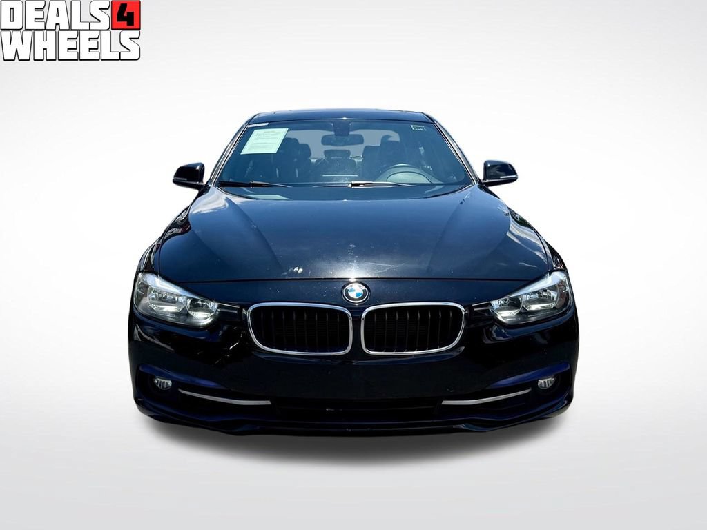 Used 2016 BMW 328i xDrive Sedan AWD/4WD image 2