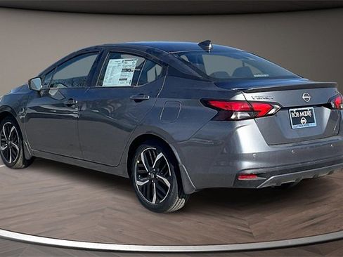 New 2025 Nissan Versa SR w/ Trunk Package image 3