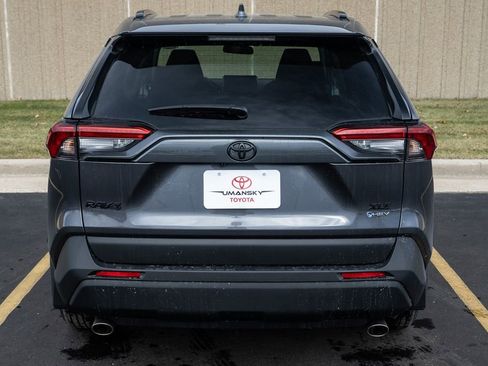New 2025 Toyota RAV4 XLE w/ Convenience Package image 6