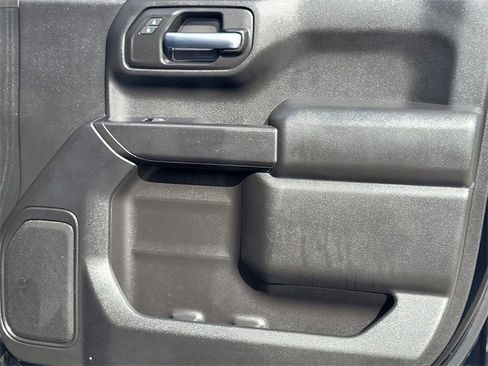 Used 2019 Chevrolet Silverado 1500 Custom Trail Boss w/ Custom Convenience Package image 14